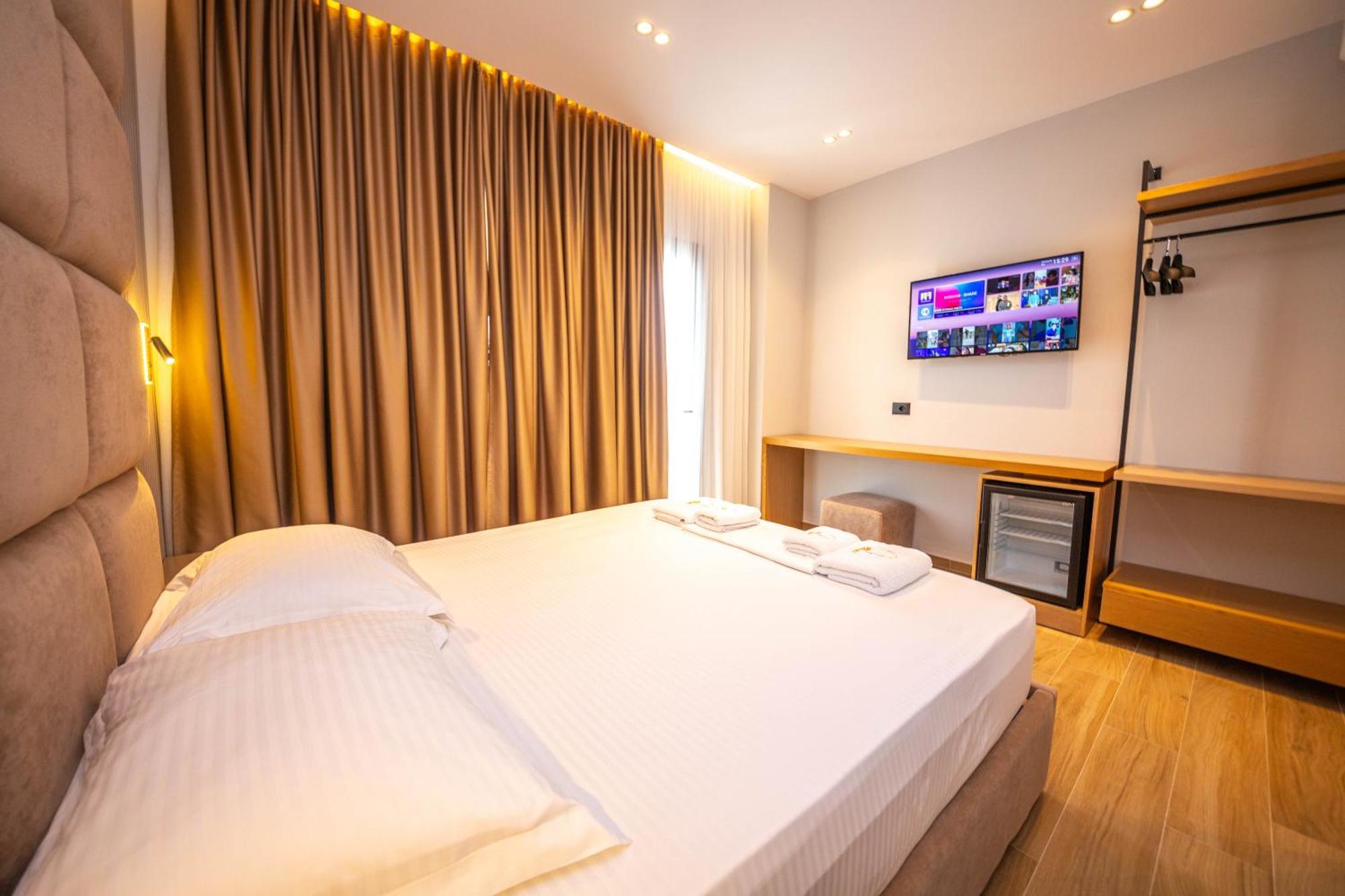 Absolute Hotel Ксамил Экстерьер фото