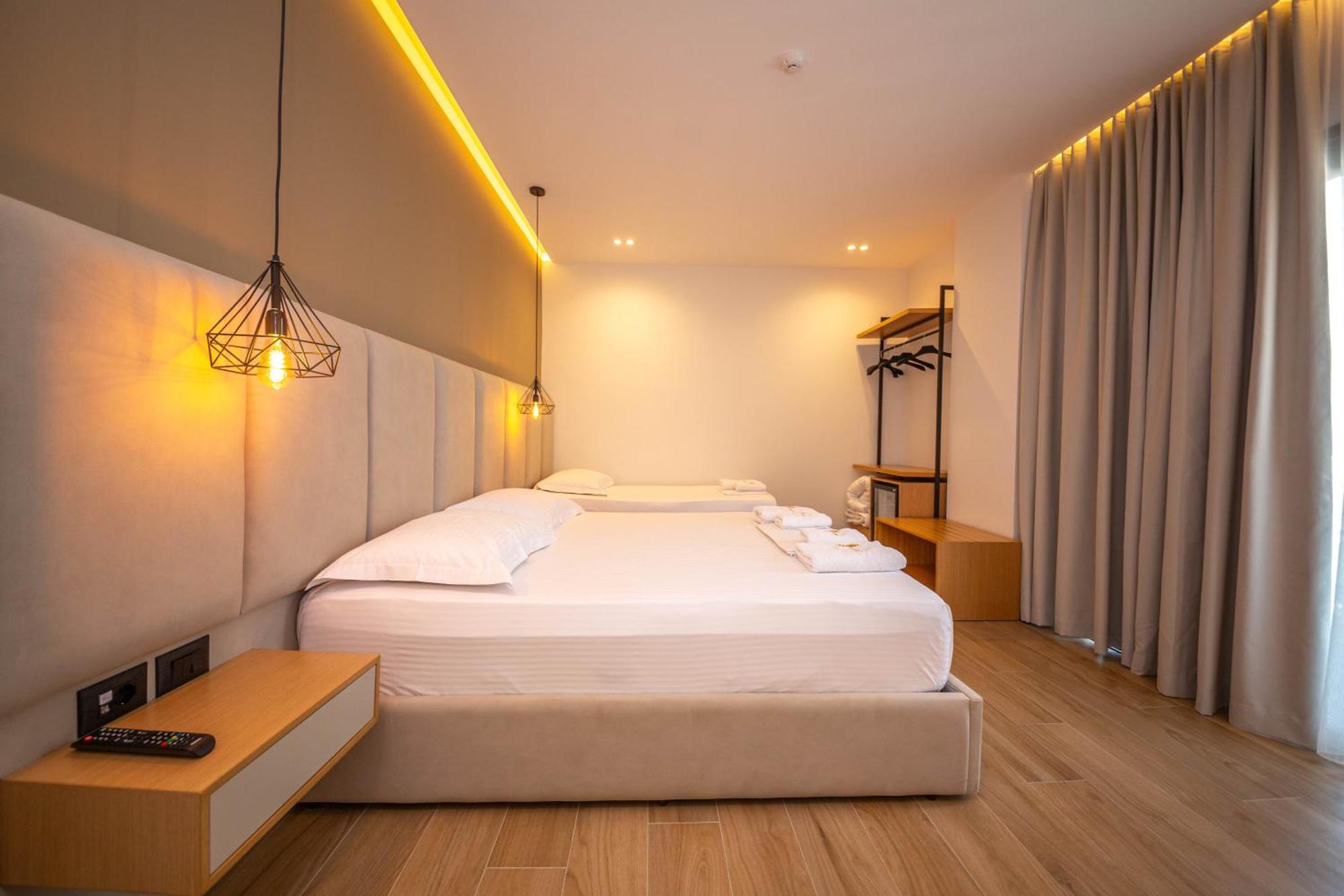 Absolute Hotel Ксамил Экстерьер фото